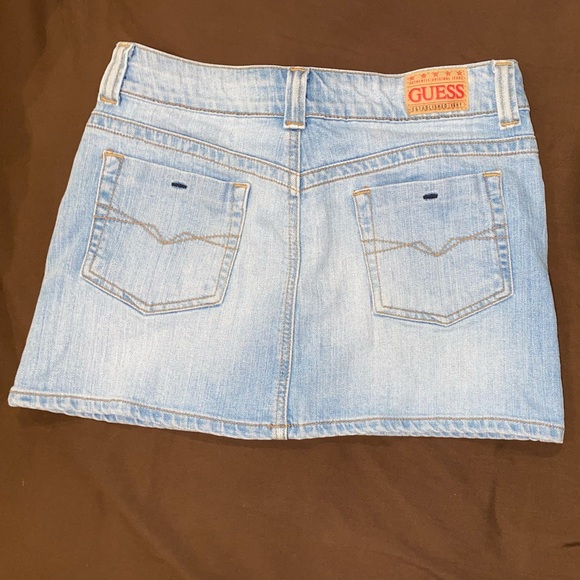 Adorable Denim Guess Mini Skirt - Picture 2 of 6